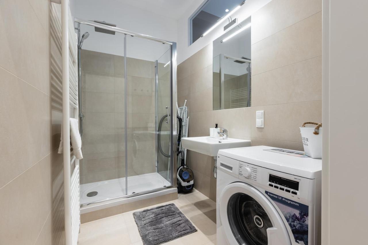 Trendy Apt With - Smart Tv, Coffee Machine In Meidling Vienna Exterior photo